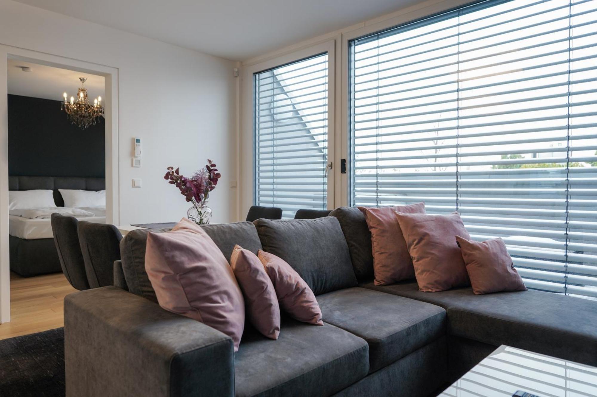 Modern Stylish Design Apartment With Free Parking Emily Відень Екстер'єр фото