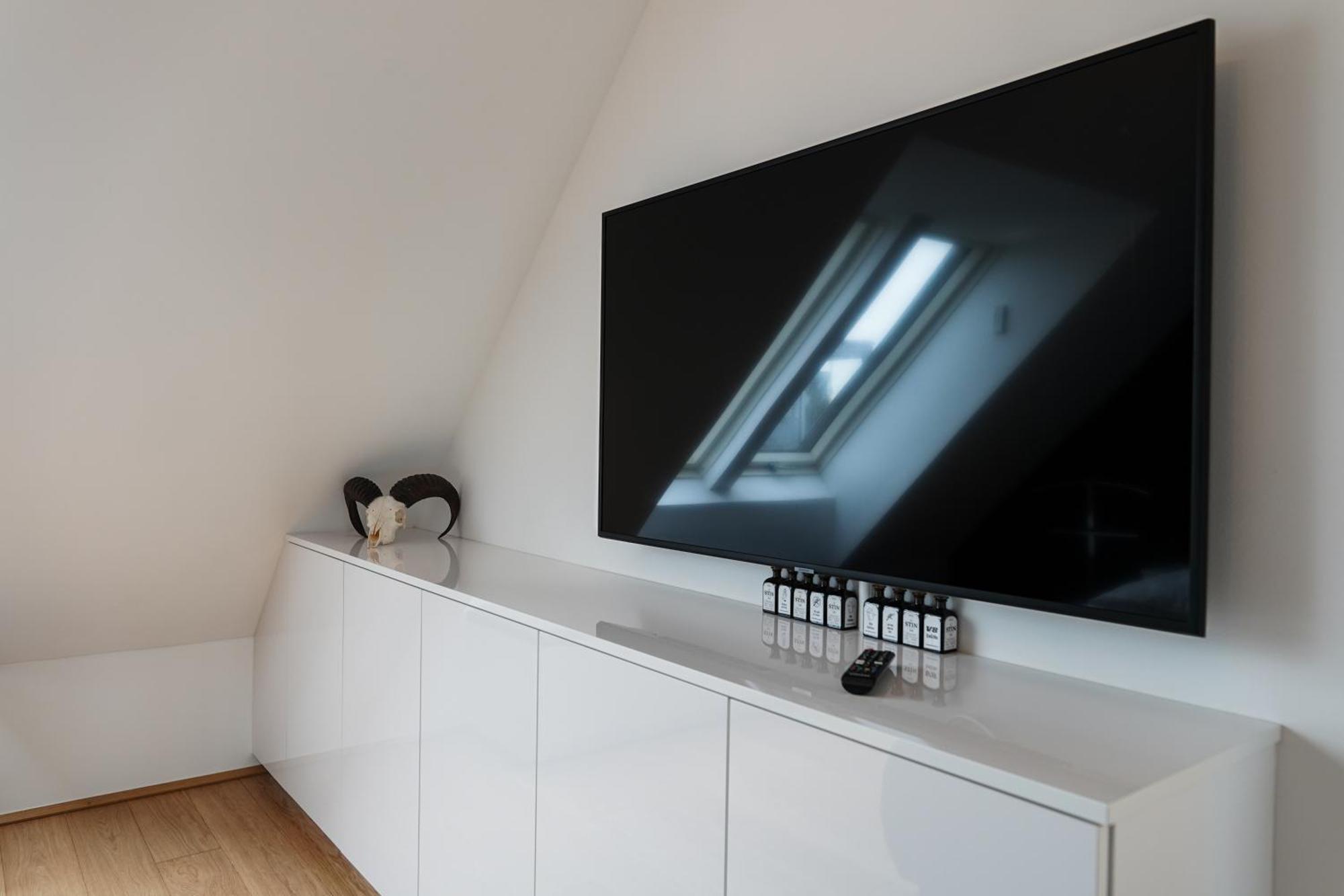 Modern Stylish Design Apartment With Free Parking Emily Відень Екстер'єр фото
